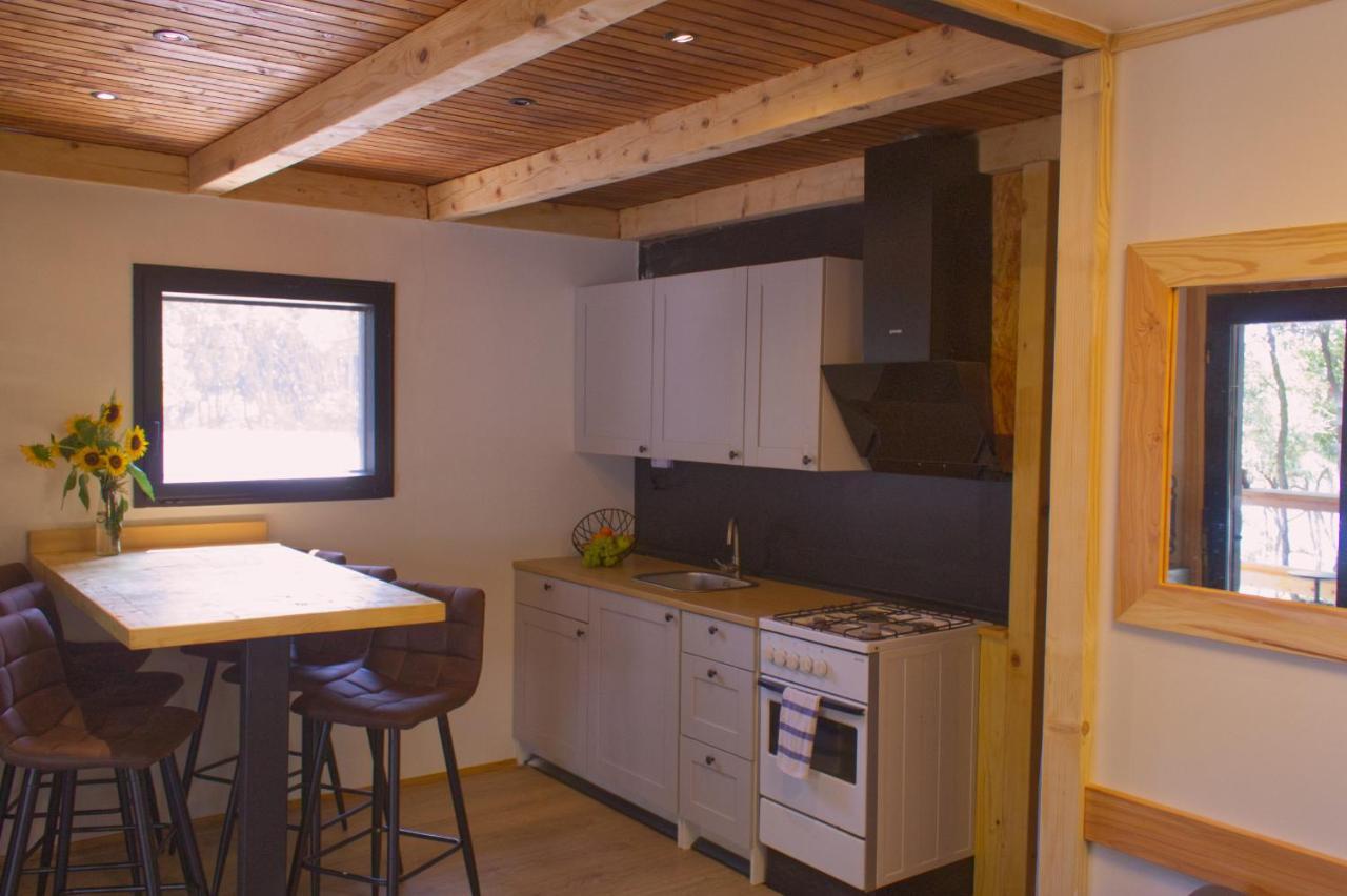 Soul Retreat Beach House Peruski Экстерьер фото