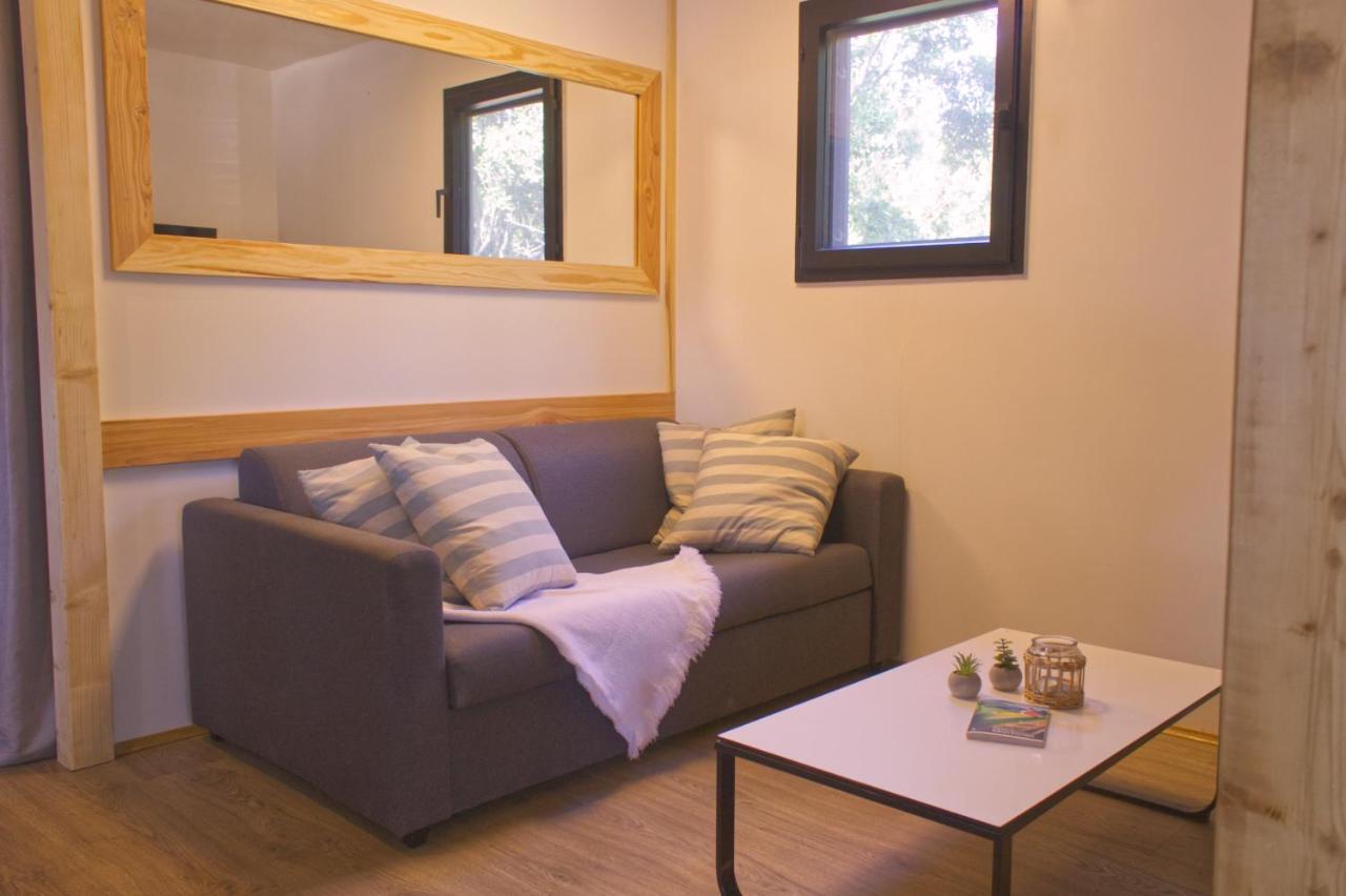 Soul Retreat Beach House Peruski Экстерьер фото